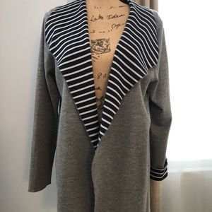 Chicos Weekend by Chicos size 2